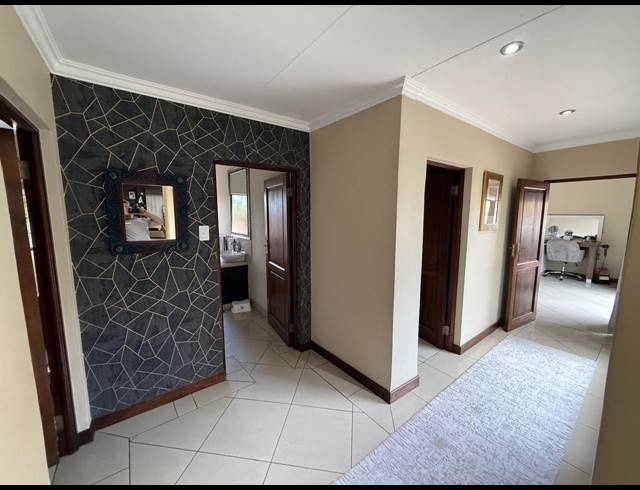 4 BEDROOM GATED ESTATE FOR SALE IN VANDERBIJLPARK SE 8